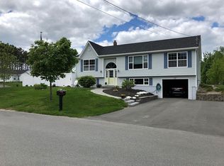 67 Sunny Hollow Pl, Bangor, ME 04401
