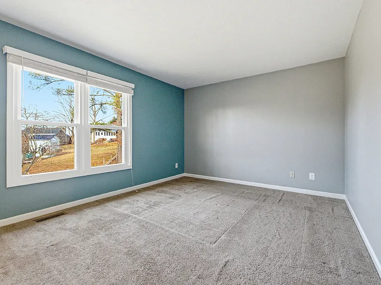 830 Vine St — Photo 19