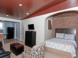 296 6th St #2, Jersey City, NJ 07302