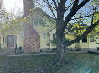 721 N 29th St, Mattoon, IL 61938
