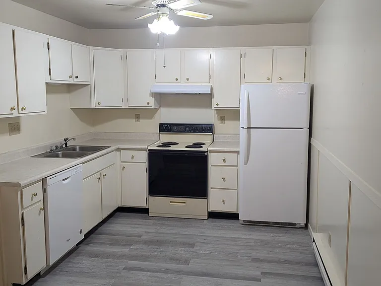 505 Chestnut St #A — Photo 3
