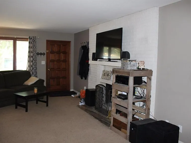 3409 Allendale Dr — Photo 7