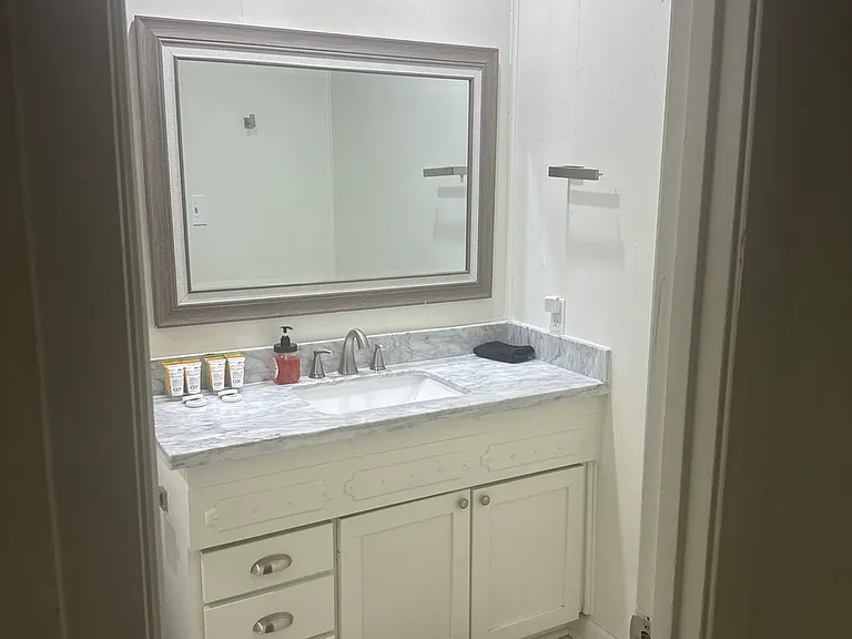 102 Oak Dr — Photo 12