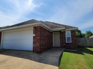 65 Sweetwater Way, Farmington, AR 72730
