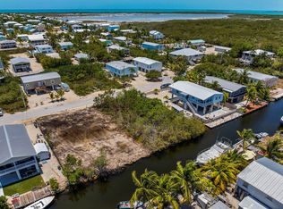 27345 Guadaloupe Ln, Ramrod Key, FL 33042