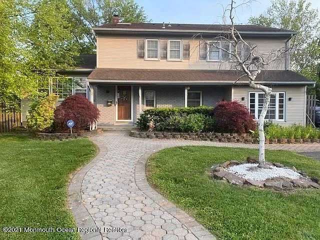 2 Joanne Ct photo 1