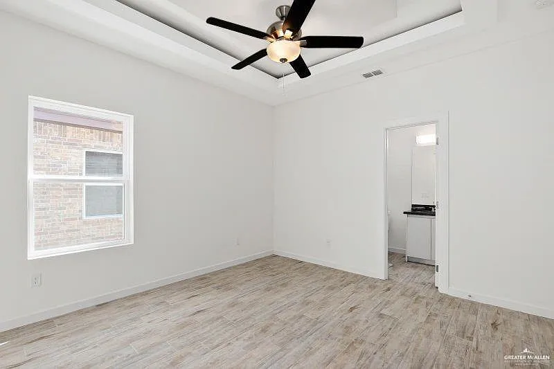 1 bed, 1.0 bath, 733 sqft, $875 — Photo 4