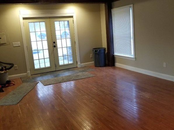 (undisclosed Address)