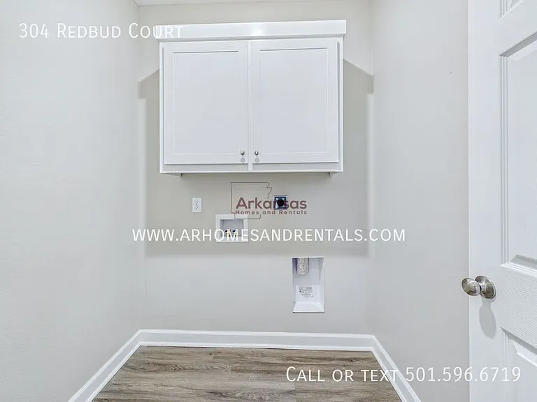 304 Redbud Ct — Photo 16