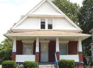 1515 Coutant Ave, Lakewood, OH