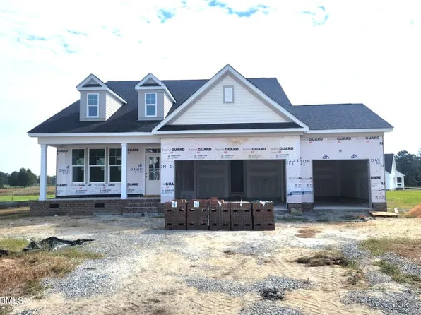 112 Cultivator Ct, Angier, NC 27501