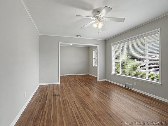 4th image of 5974 E 27th St