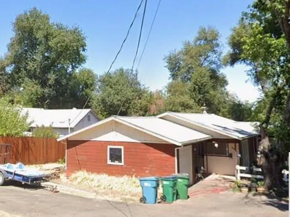 3453 Beacon Dr, Anderson, CA 96007