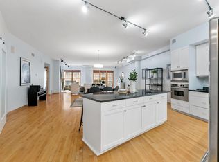 408 N 1st St APT 502, Minneapolis, MN 55401