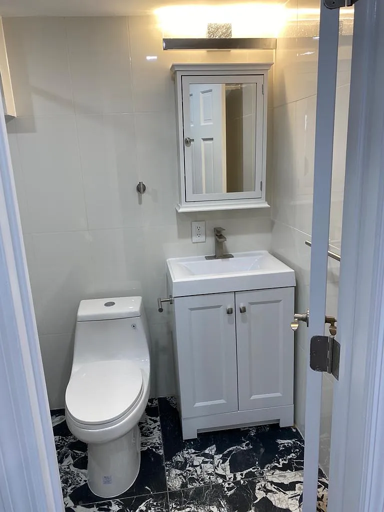 3 bed, $2,934 — Photo 3