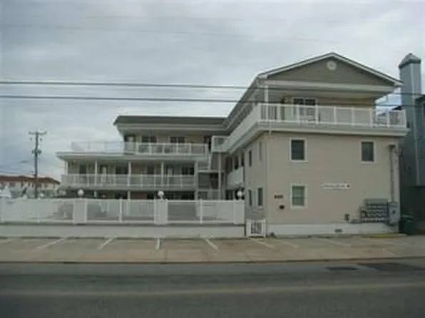 608 Ocean Ave #201, North Wildwood, NJ 08260