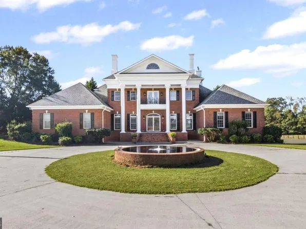 1202 Hodges Cir, Mansfield, GA 30055