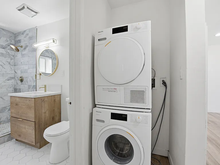 4133 Wabash Ave #8 — Photo 7