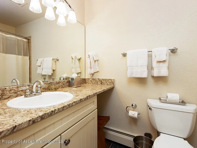 13 Pine Ridge Rd #13 — Photo 4