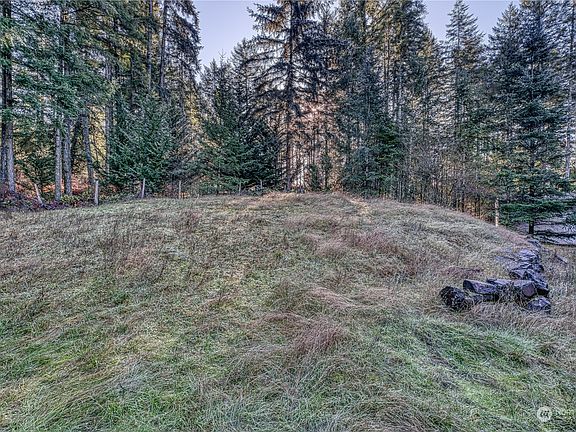 5th image of 12846 Bear Lake Drive SW