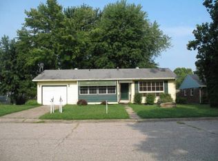 613 21st St, Tell City, IN 47586