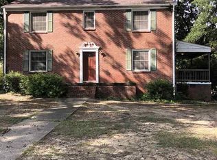 905 Woodland Ct, Anniston, AL 36207