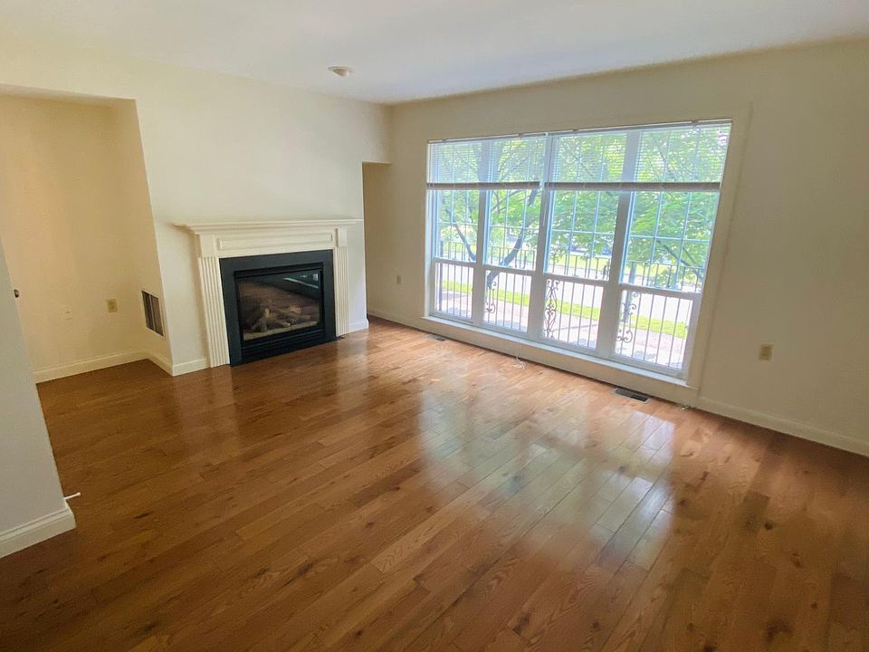 Beacon Row Townhomes 345 Dorset St South Burlington VT Zillow