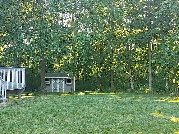 3rd image of 732 Timber Ln
