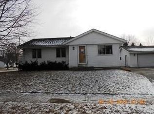 789 Chicory Rd, Burlington, WI 53105