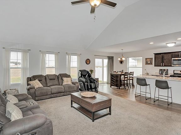 4th image of 6092 Stone Mill Dr