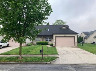 521 Radcliff Dr, Westerville, OH 43082