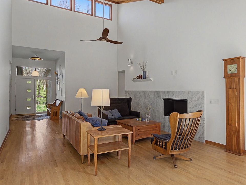 17th image of this home