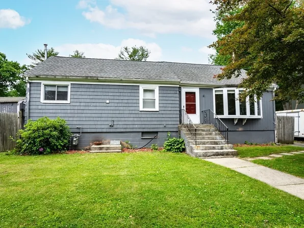 67 W Shore Rd, Holbrook, MA 02343