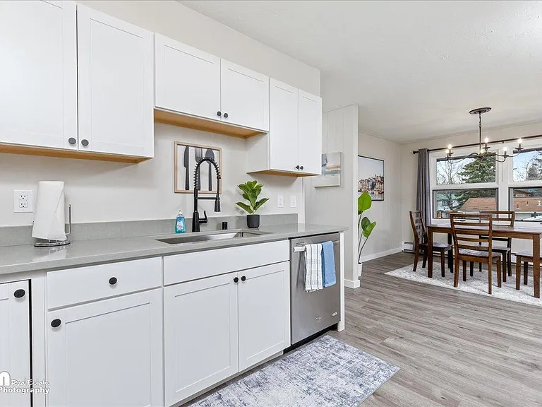 5304 Cope St #2 — Photo 9