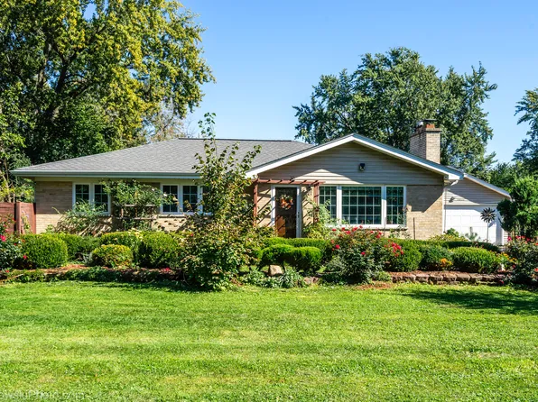 2N563 Mildred Ave, Glen Ellyn, IL 60137