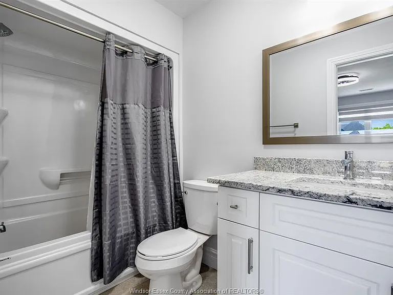 210 Cowan Ct — Photo 21