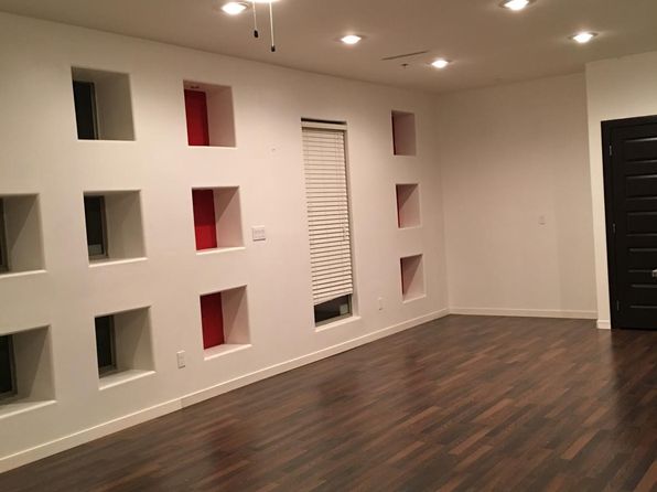 1308 Camellia Ave #C