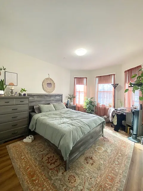 843 Columbia Rd — Photo 4