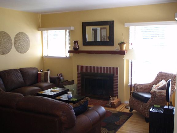 3rd image of 145 N Catalina St