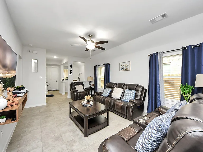 21246 Montego Bay Dr — Photo 9