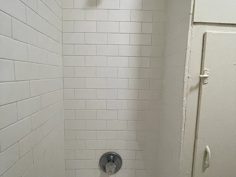 17 Van Nostrand Ave #3 — Photo 8