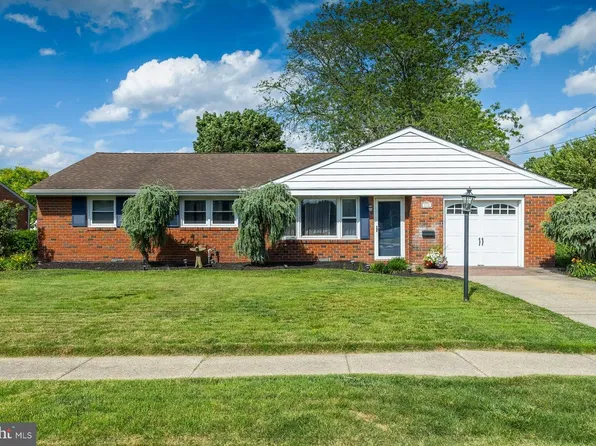 112 Carson Ave, Gibbstown, NJ 08027