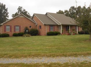 4731 Hardy Rd, Cadiz, KY 42211