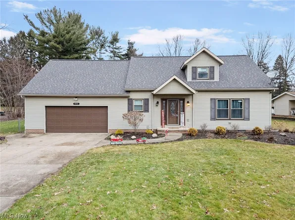 4915 Monticello St NW, Canton, OH 44708