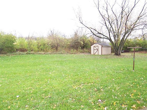 3rd image of 4880 Trailside Ct