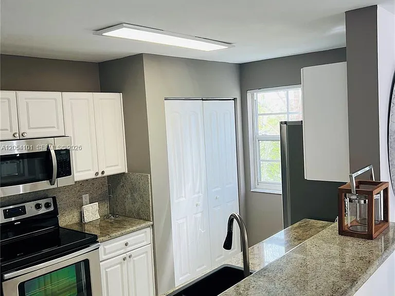 19901 E Country Club Dr #2401 — Photo 9