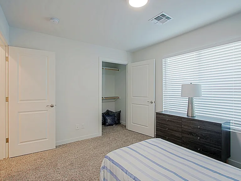 Luxana Apartments — Photo 16