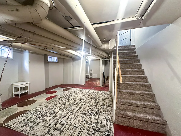 315 N Lincoln St — Photo 34