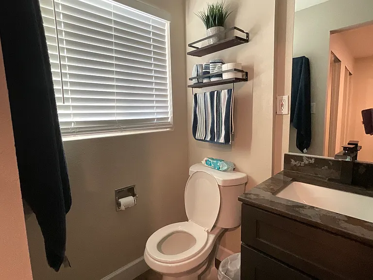 4350 El Camino Rd — Photo 40