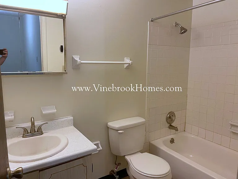 8137 Mount Aetna St — Photo 12